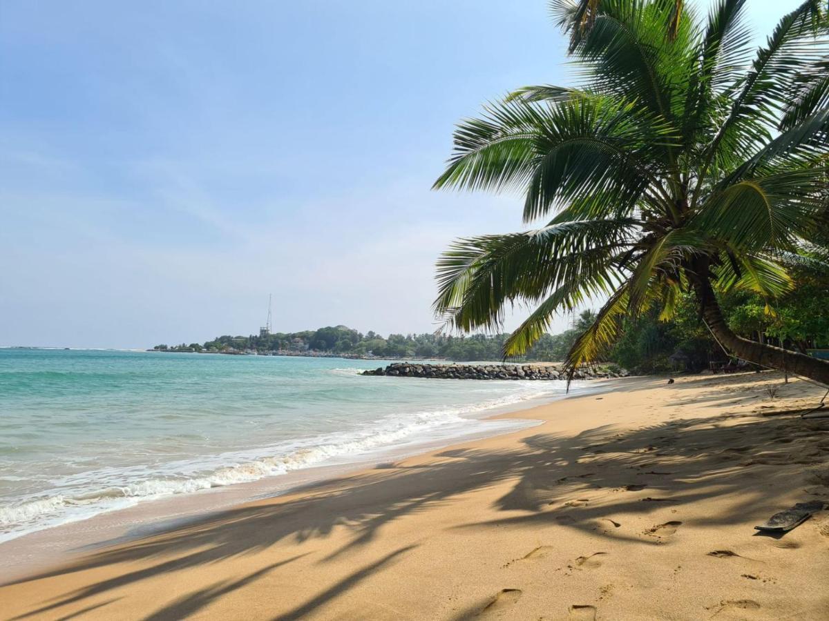 Frangipani Beach Villa แทนกาลเล ภายนอก รูปภาพ