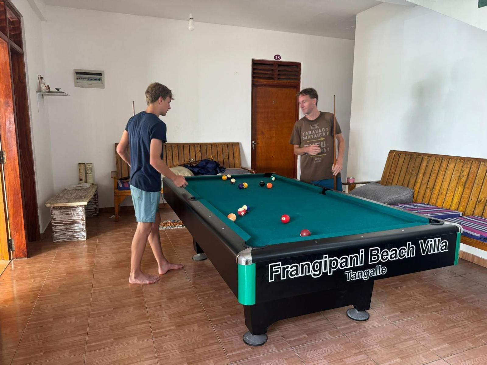 Frangipani Beach Villa แทนกาลเล ภายนอก รูปภาพ