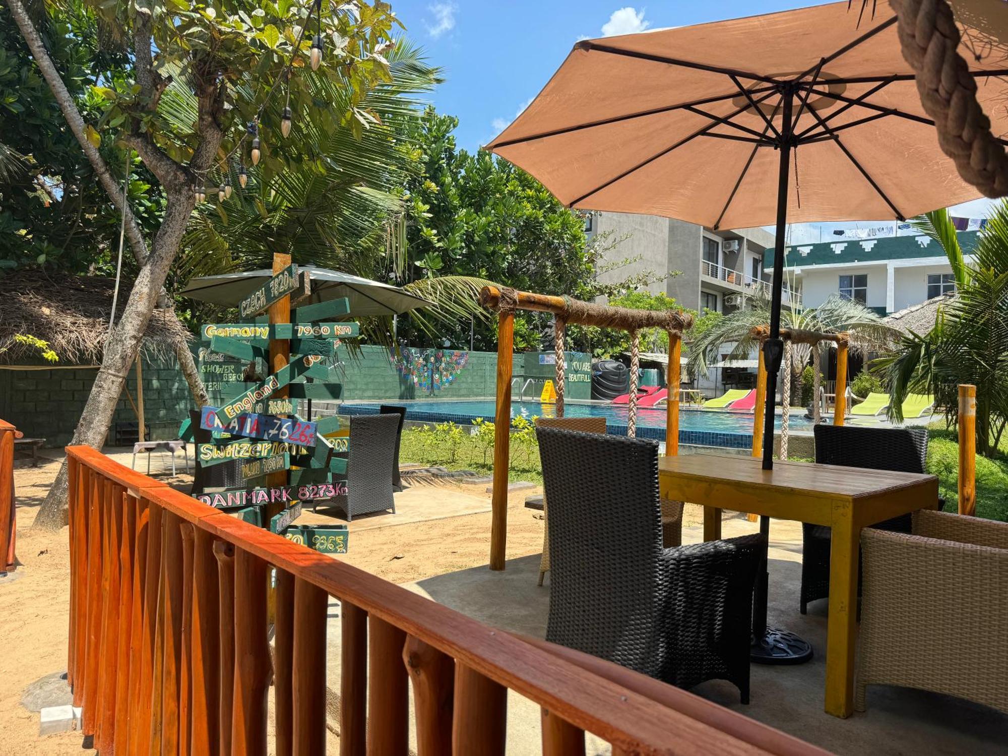 Frangipani Beach Villa แทนกาลเล ภายนอก รูปภาพ